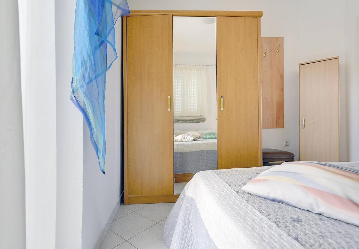 Apartment Mirna Premantura Eksteriør bilde